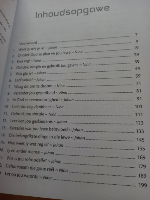 30 Dinge wat elke ouer moet weet deur Johan and Nina Smit (2011)