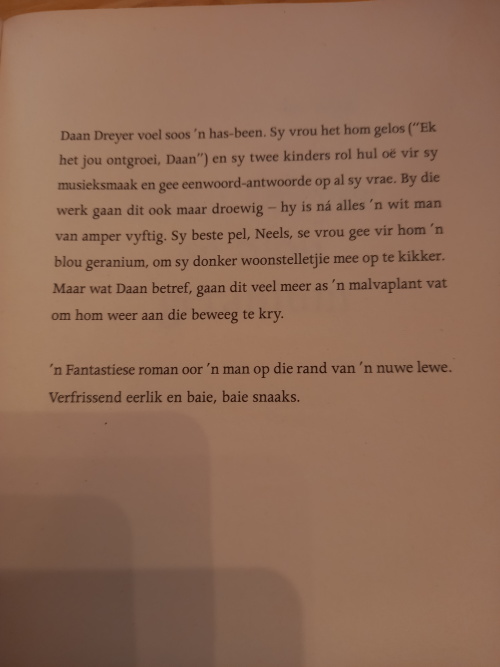 Daan Dreyer se blou geranium deur Derrick B van der Walt