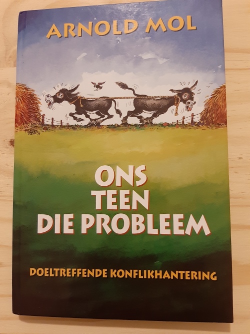 Ons teen die Probleem deur Arnold Mol