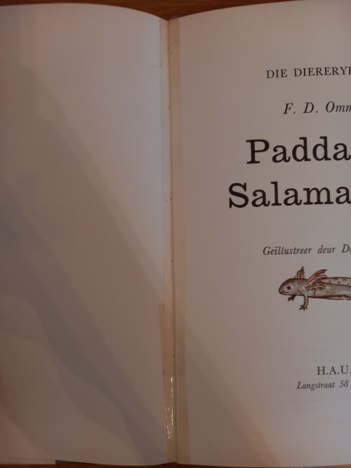 Paddas_en_Salamanders-_FD_Ommanney_(1973)_5 Paddas en Salamanders- F D Ommanney (1973)