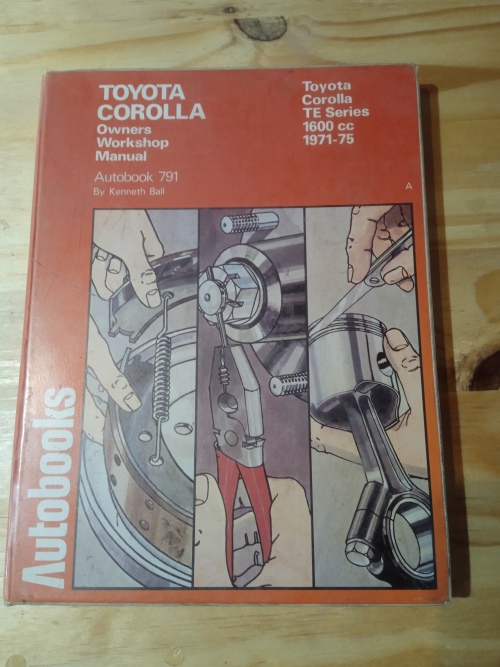 Toyota_Corolla_owners_workshop_manual_1971-75_TE_Series_(1975)_1 Toyota Corolla owners workshop manual 1971-75 TE Series (1975)