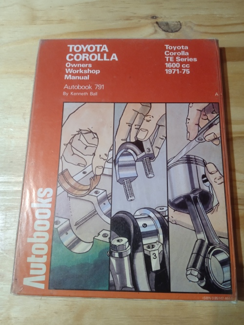 Toyota_Corolla_owners_workshop_manual_1971-75_TE_Series_(1975)_2 Toyota Corolla owners workshop manual 1971-75 TE Series (1975)