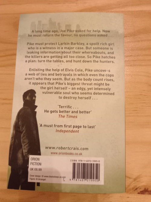 Watchman by Robert Crais (2007)