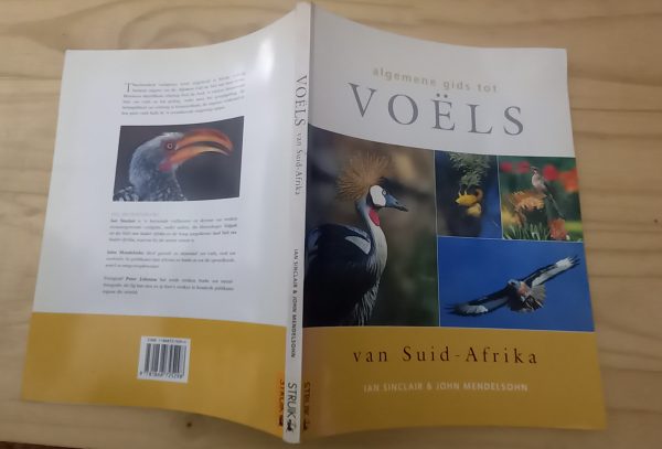 20240730_081608 Algemene gids tot voels van Suid Afrika - Ian Sinclair en John Mendelsohn (2000)